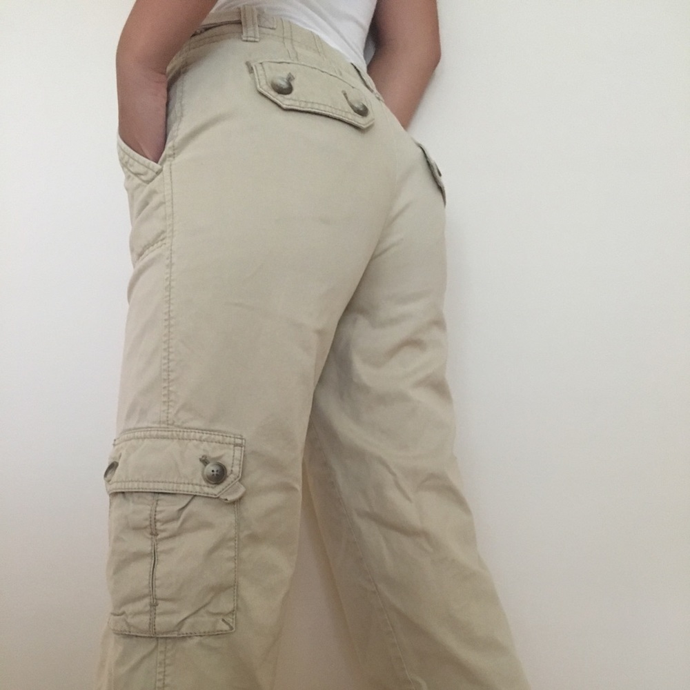 Cropped khaki pants